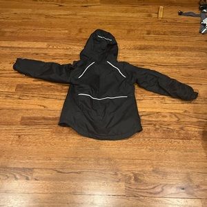 Girls Columbia ski jacket - small. Shiny purple on inside!